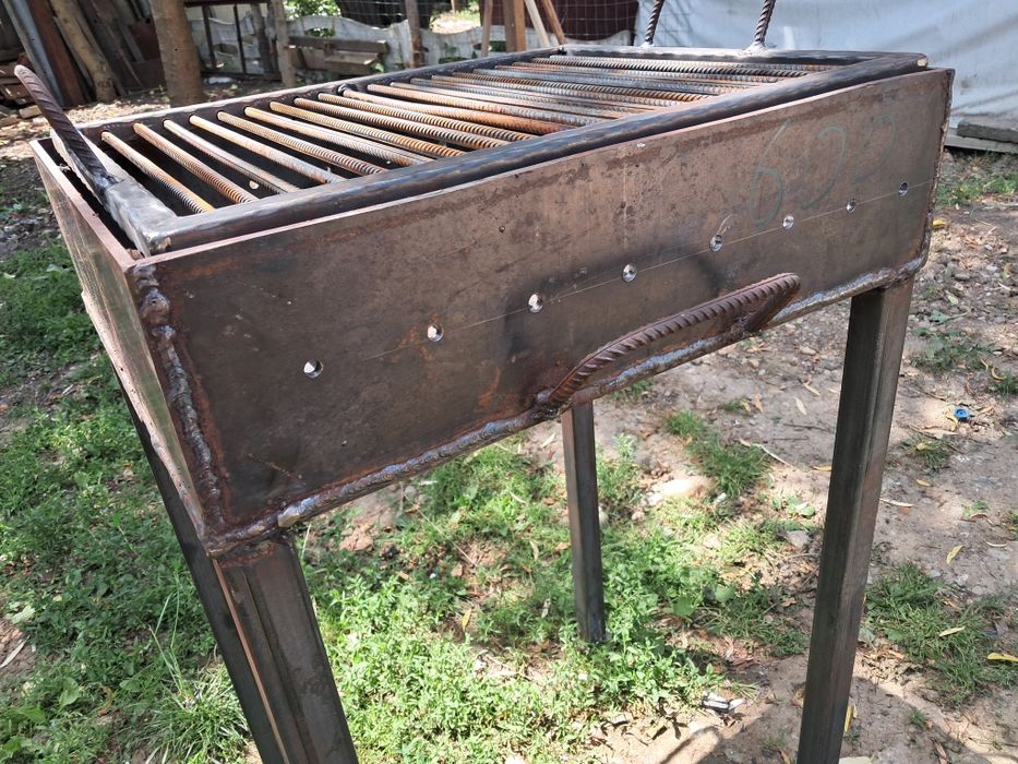 Gratar 58 cm x 48 cm tabla de 6mm grosime / bare rotative