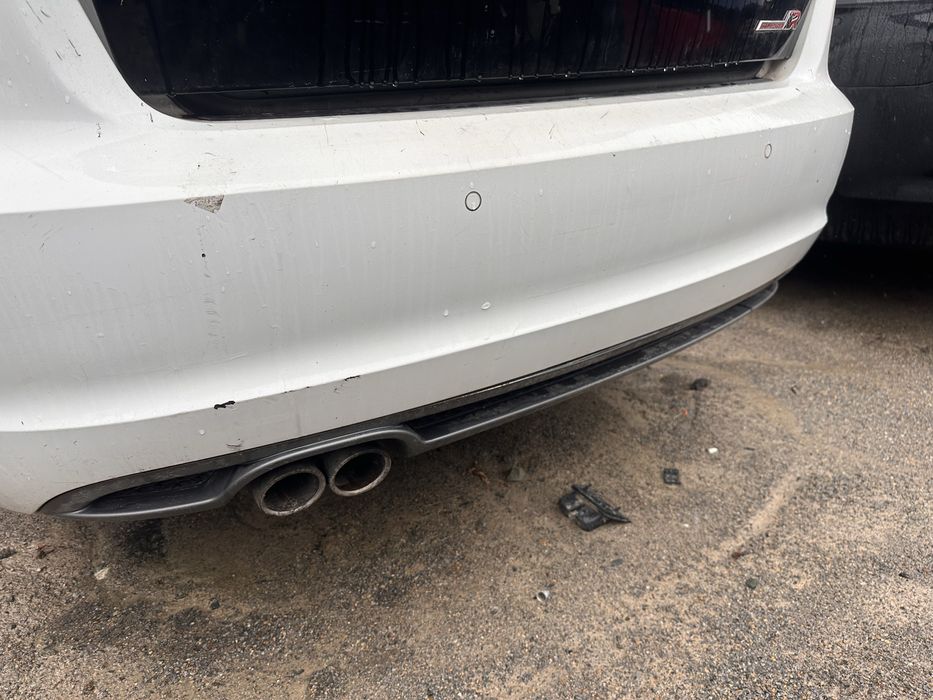 Задна броня от ауди а3 8п 4 врати с лайн / audi a3 8p s line