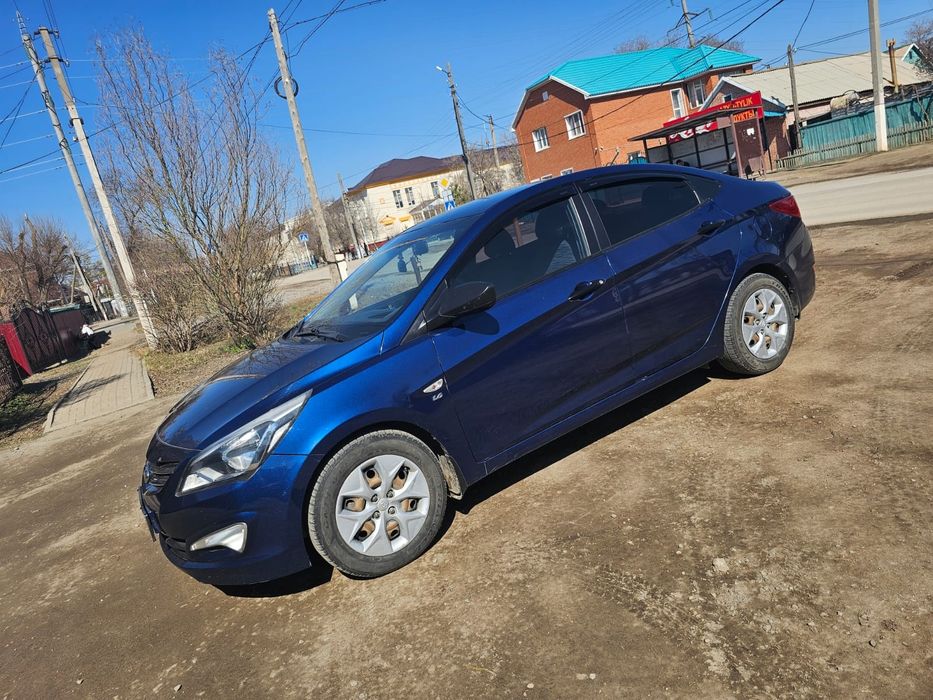Продам Hyundai Solaris 2015