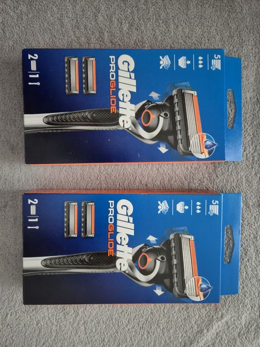 Aparate de ras Gillette PROGLIDE sigilate , cu 2 rezerve
