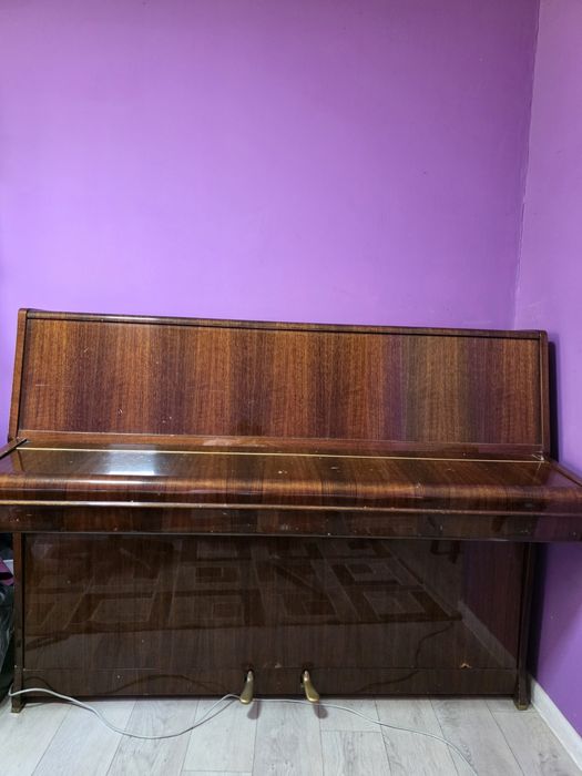 Продаётся фортепиано Rösler