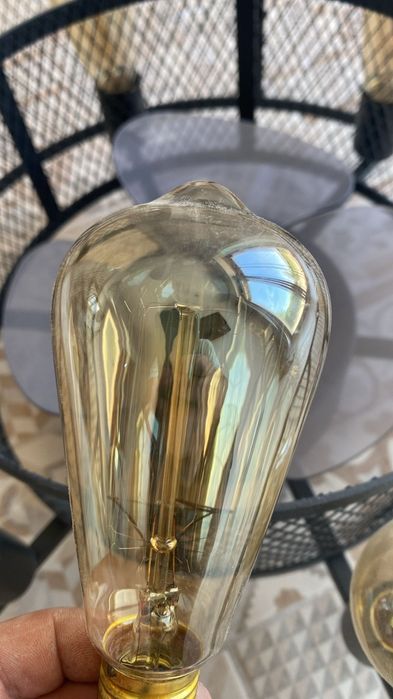 Candelabru cu ventilație
