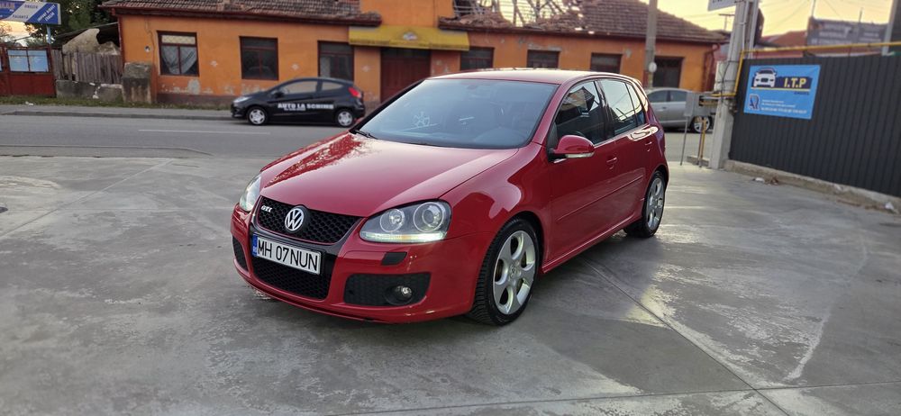 Volkswagen Golf 5 GTI