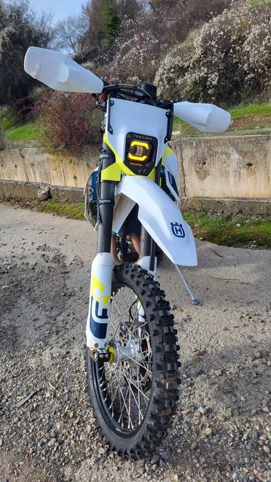 LED фарове за ендуро мотоциклети KTM, Husqvarna, GasGas