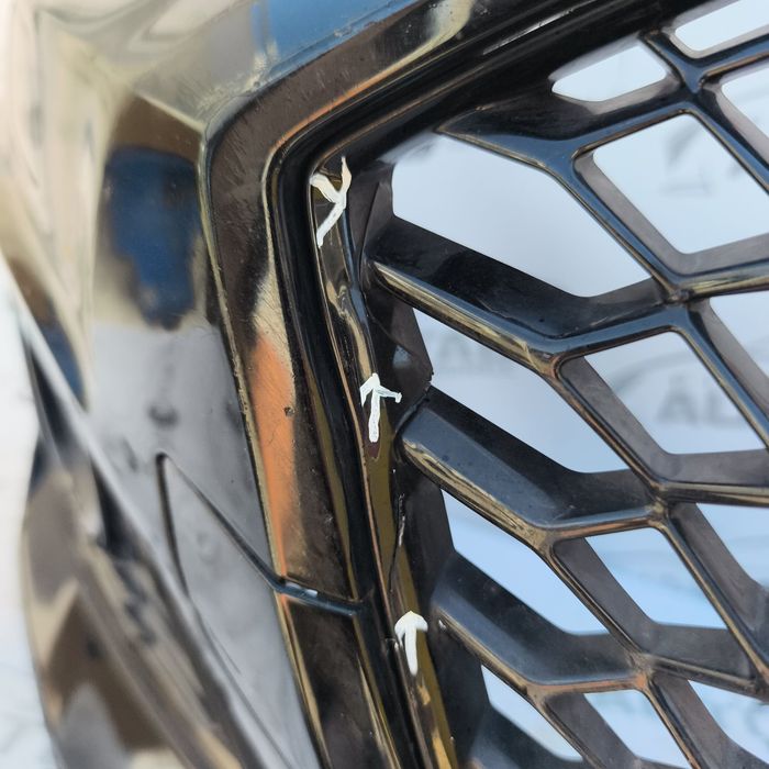 Bara fata Audi RS4 B9 an 2019-2020-2021-2022-2023