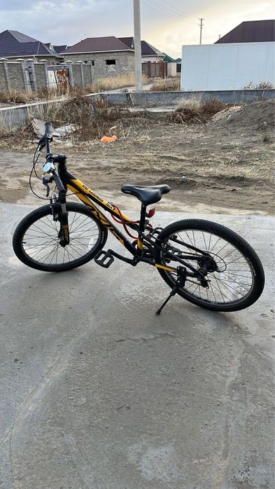 Продам велосипед Axis