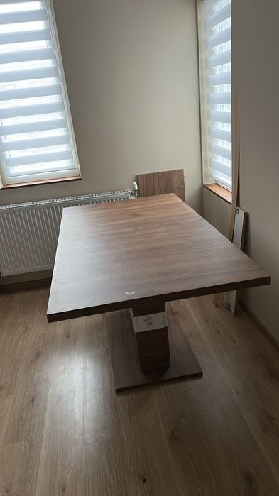 Трапезна маса за кухня