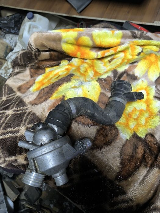 Запчасти на ,BMW e60