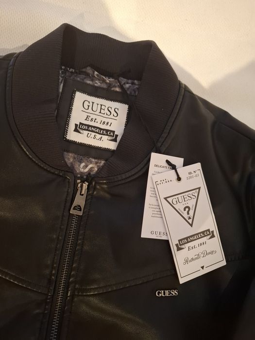 Черно Мъжко яке Guess