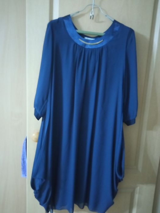 Продам платье шефоновое