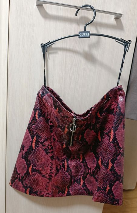 Кожена пола Guess