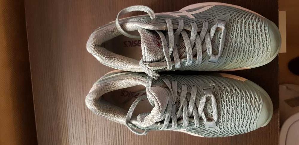 Pantofi sport Asics pentru tenis