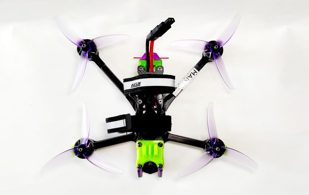 Axysfluing Manta 5 фпв дрон
