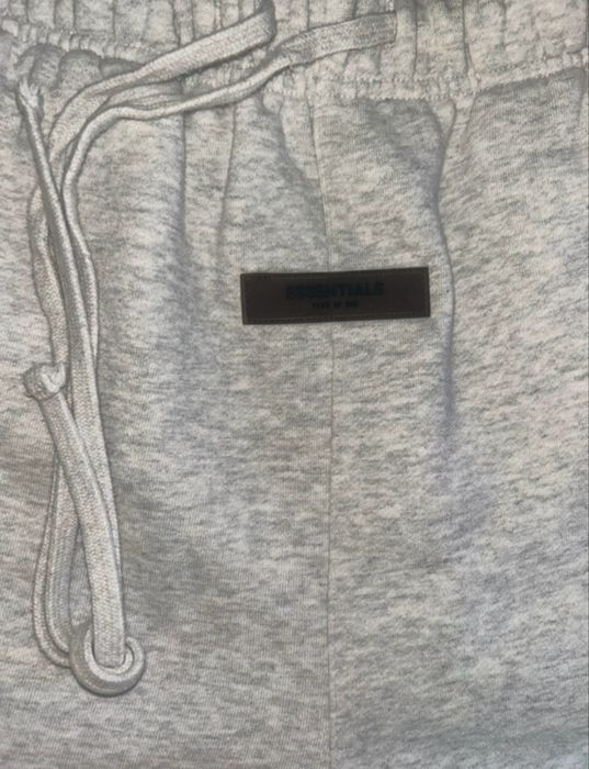 Pantaloni  essentials S