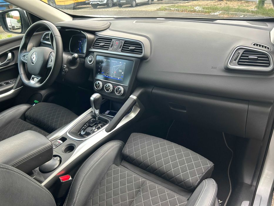 Renault  Kadjar   2022 .  1332   .160 cp  Benzina Cutie Automata 7 Trepte
