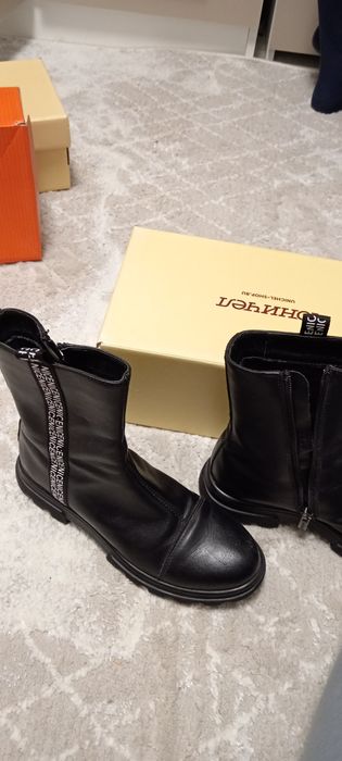 Продам сапоги весна-осень