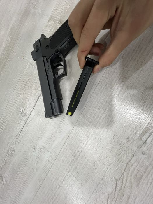 Пистолет макар дигл