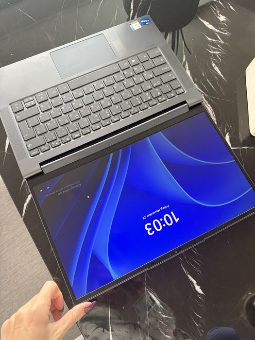 Lenovo 11th generation i7 16 GB RAM, 1 TB SSD (≈ 950 GB общо)