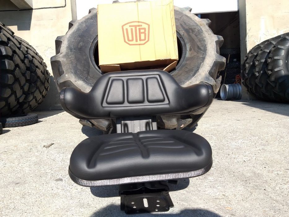 Scaun nou UTB pentru tractoare U650 U445 si altele amortizor si reglaj