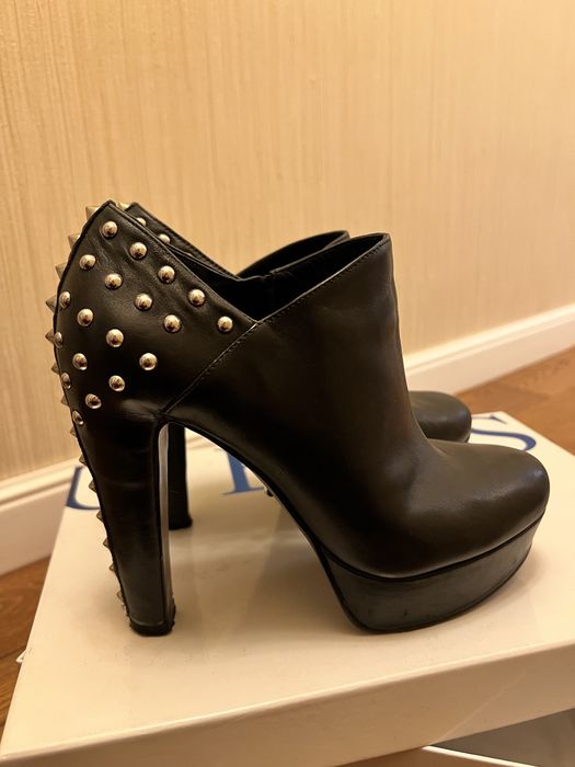 Боти Guess естествена кожа