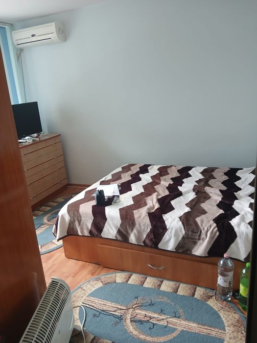 Garsoniera de inchiriat.