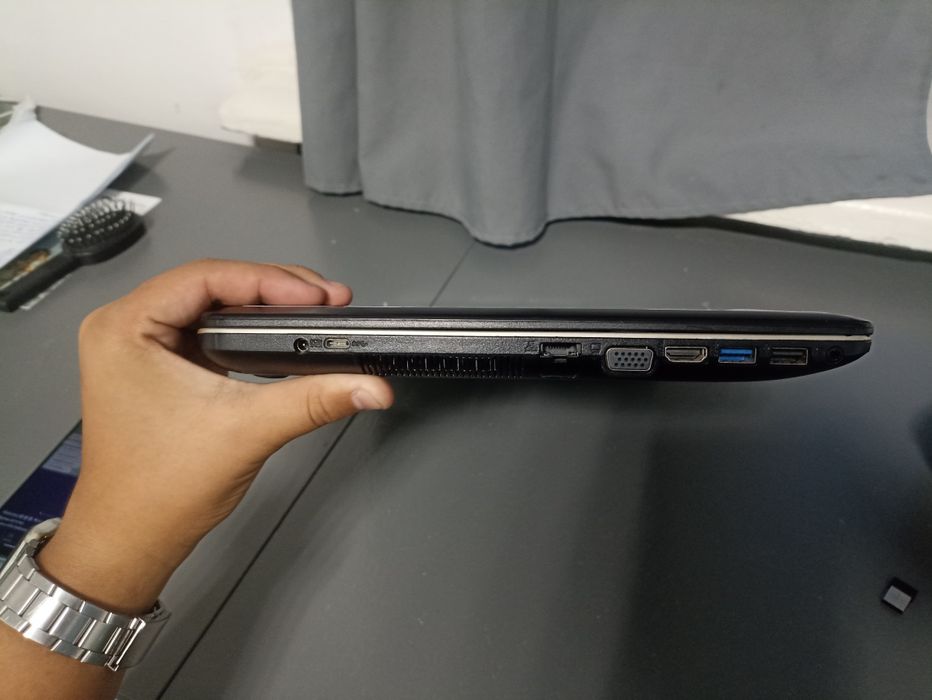 Ноутбук ASUS VivoBook Max офисный