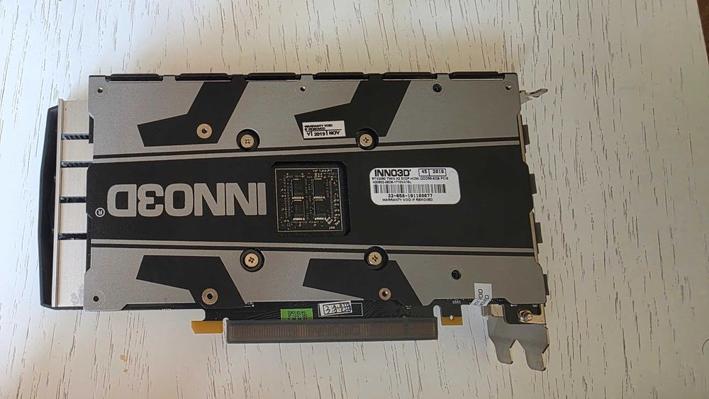 Продавам видеокарта INNO3D GeForce RTX 2060 Twin X2 с 6GB GDDR6