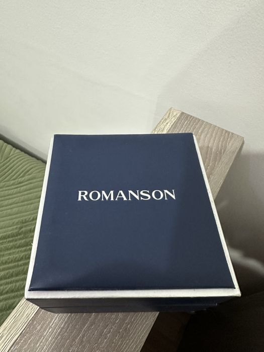 Продается оригинальные женсские часы Romanson