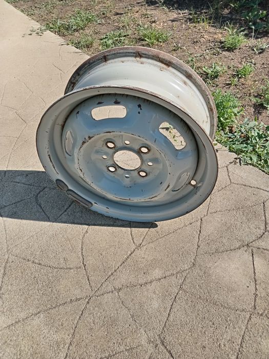 Продам диск на 13 ВАЗ