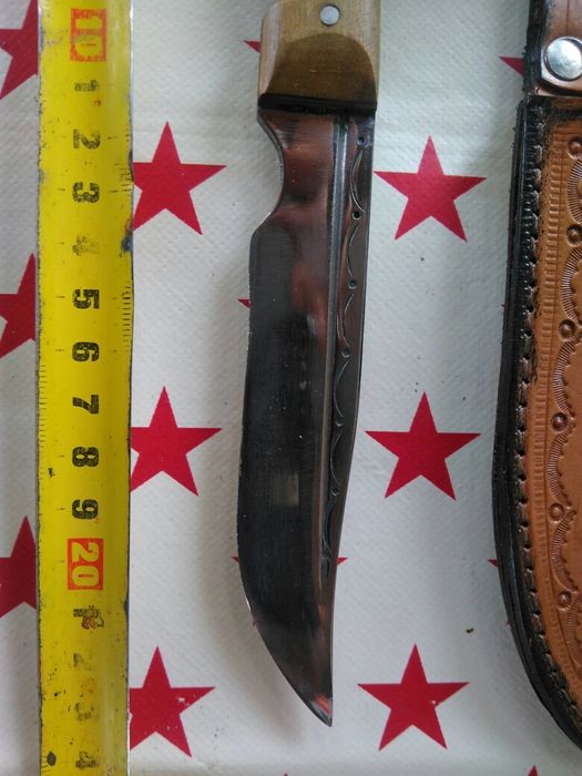 Продавам супер ловен нож 8