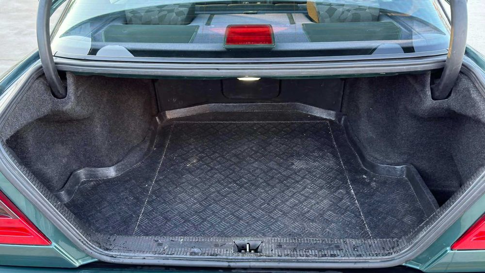 Mercedes Benz C 180 Automatic Газ-Бензин