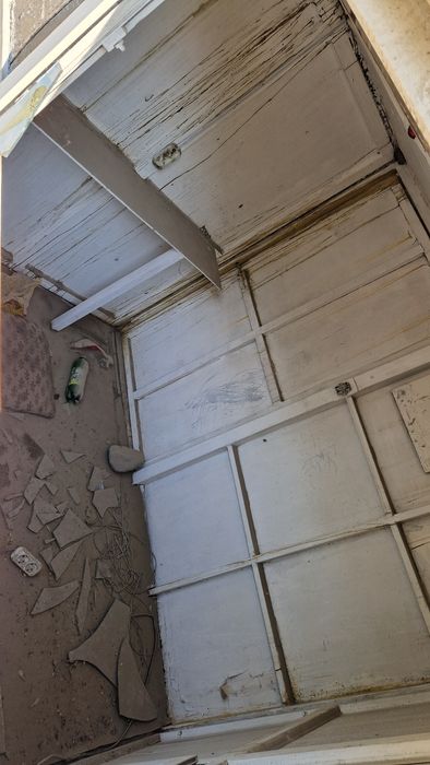 Продам киоск в хорошем состояие