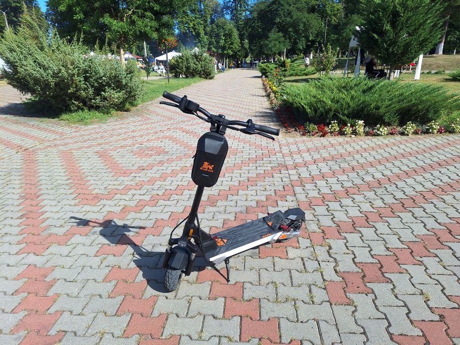 Trotineta Kukirin m4 max