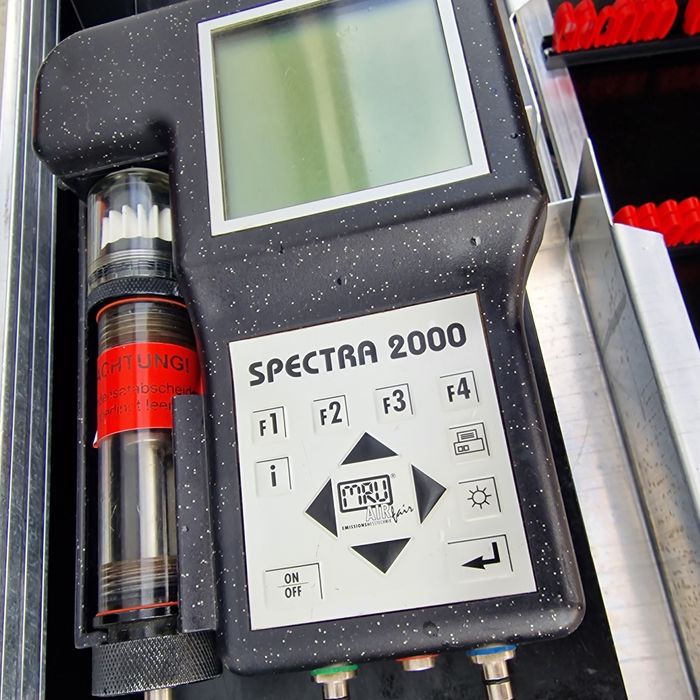MRU Fair  Spectra 2000 Analizor /Combinat s/Nox Gaze Co 2 etc