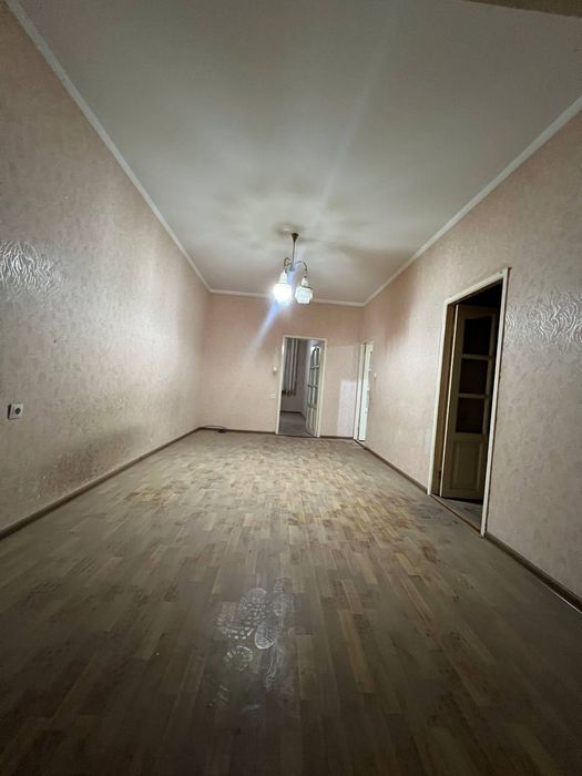 Юнусабад 13 квартал 2/1/4 (50²) продаётся квартира под нежилое ипотека