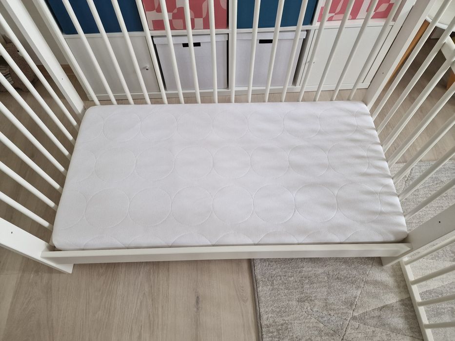 Бебешко легло / кошара IKEA Gulliver с матрак Skonast 60x120