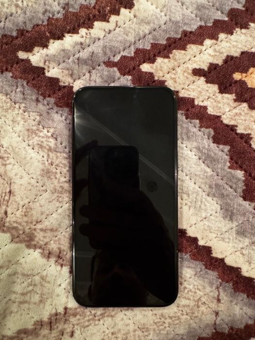 Продам Iphone 15 pro max 256gb.