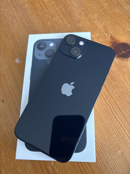 Продавам Apple 13