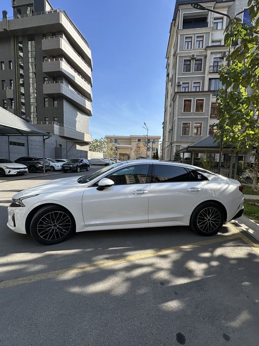 Продается KIA K5