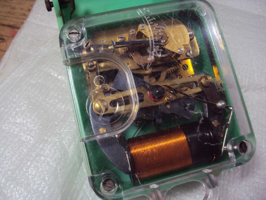 mecanism vechi francez,deosebit,electromecanic