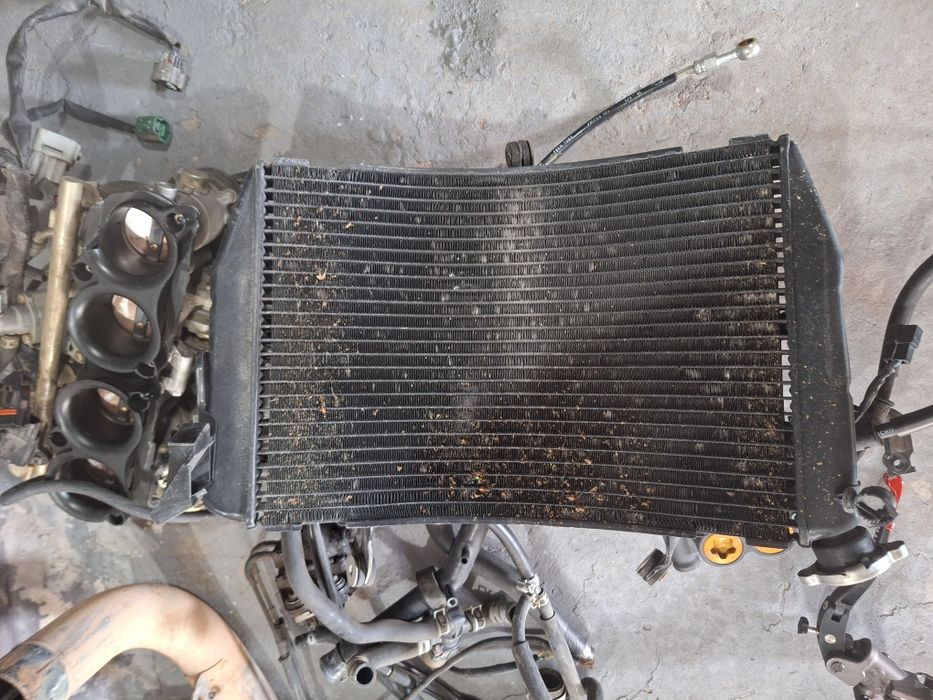 Yamaha R1 Rn12 2006г на части!