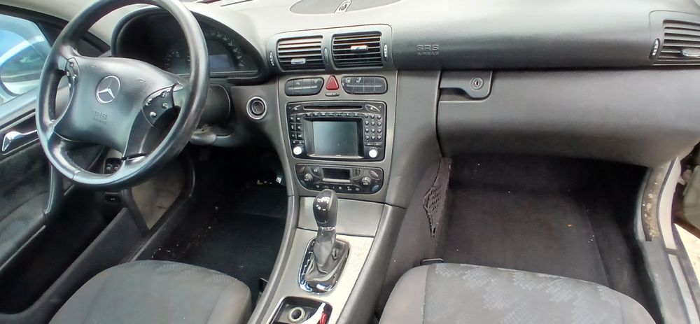 Mercedes c220cdi  2000г