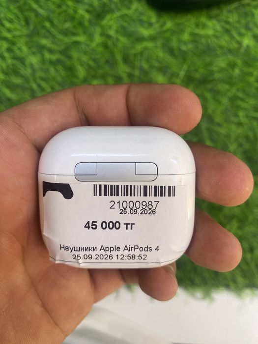 Apple aipods 4