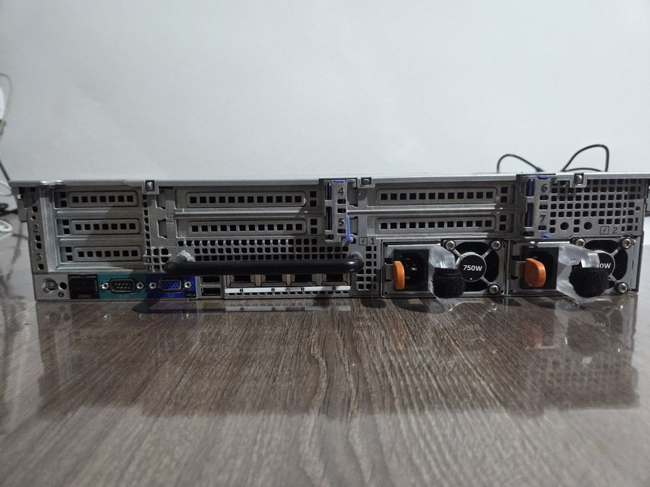 Server DELL PowerEdge R720