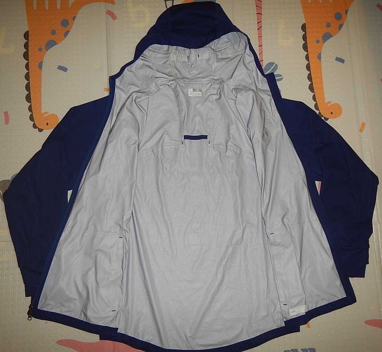 Foita/geaca New Balance. Marimea XL-Men.