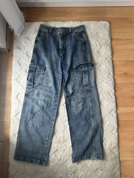 Сини дънки с джобове