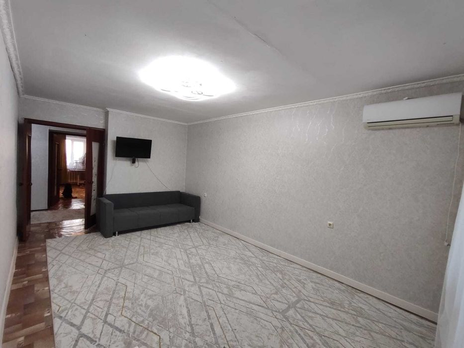 Продается 2 ком квартира район Променада