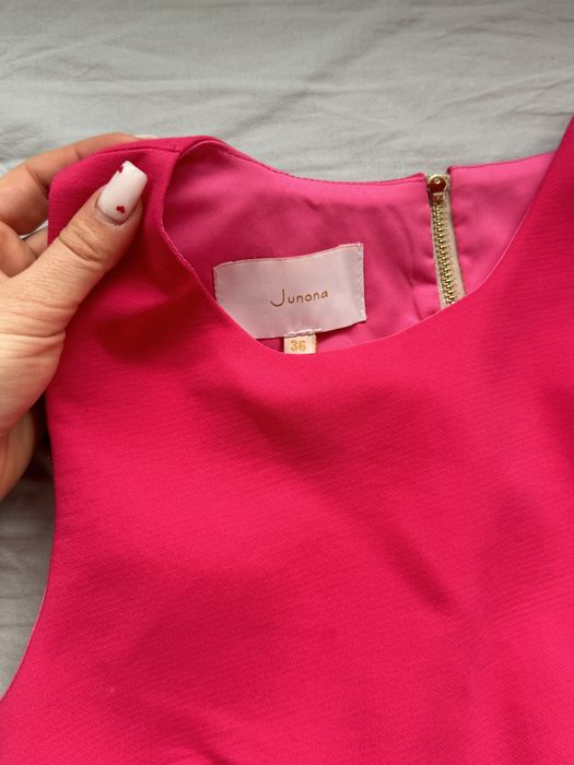 Костюмче от Юнона