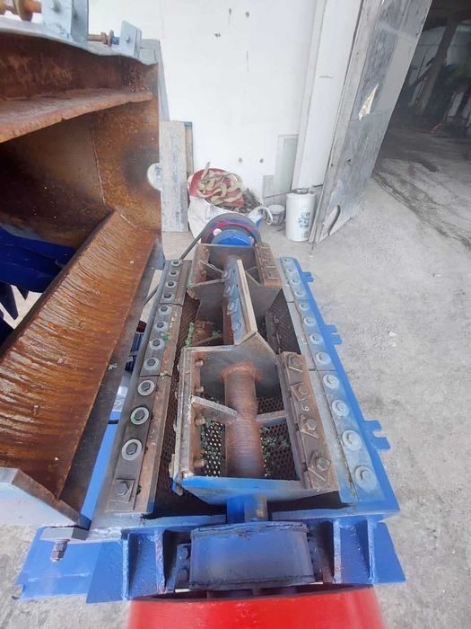 Продается Дробилка