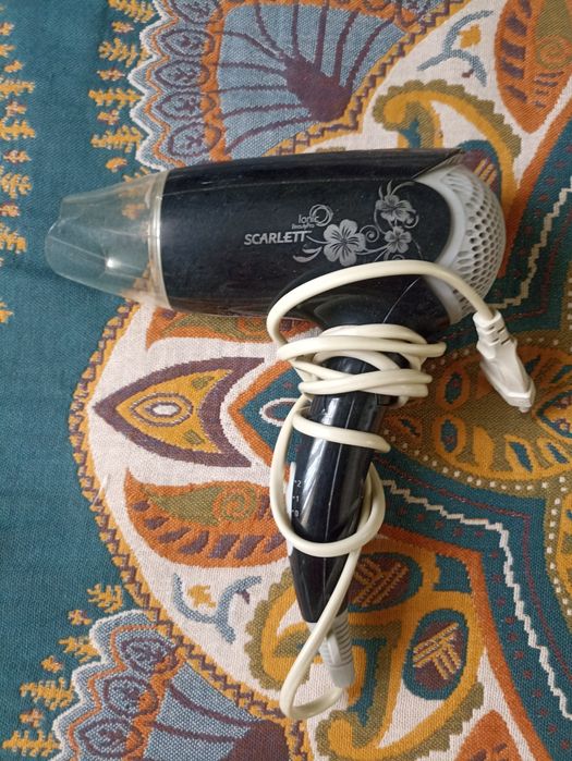 Продам недорого фен